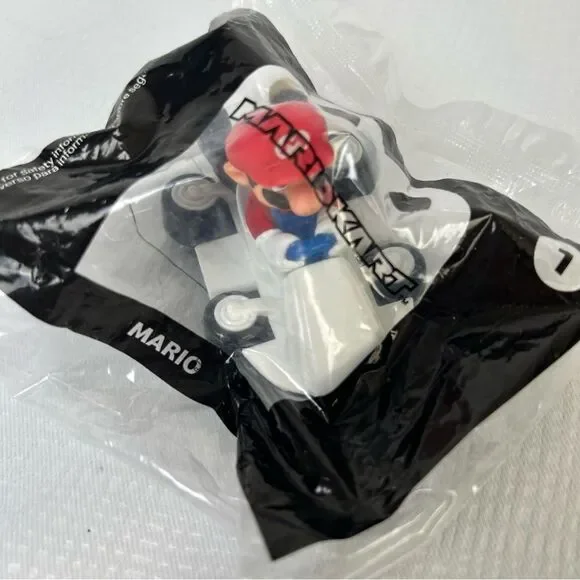 7 New 2022 Mario Kart McDonald Happy Meal Toys # 1-4 & #6-8 - Picture 2 of 9